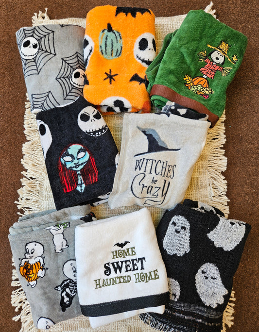 Halloween hand towels
