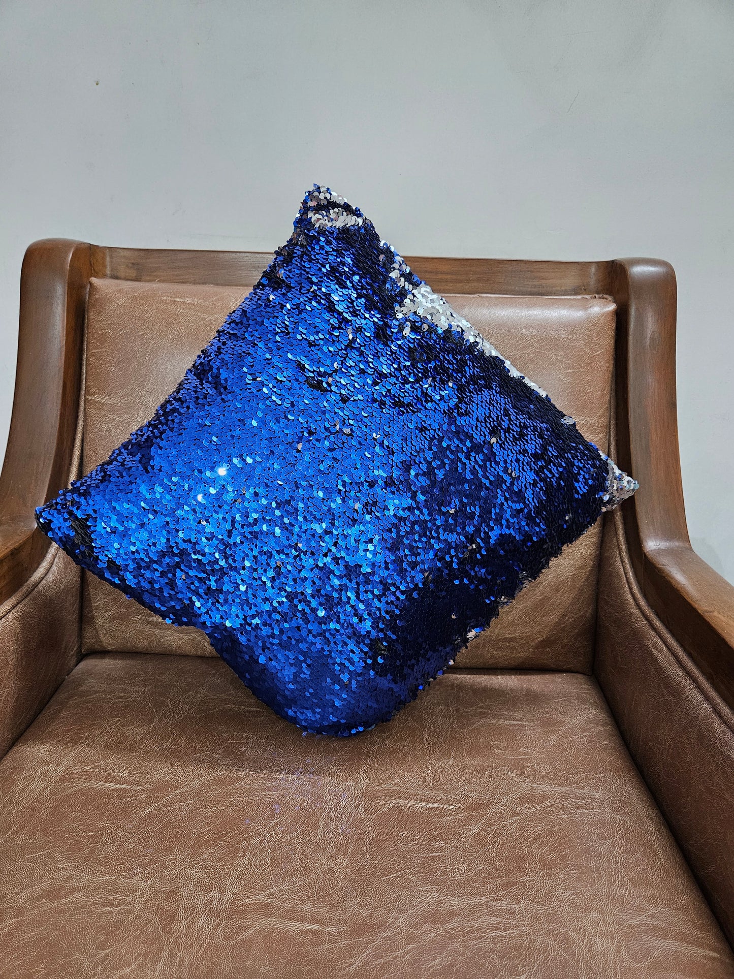 Set of 5 Sequin cushion covers