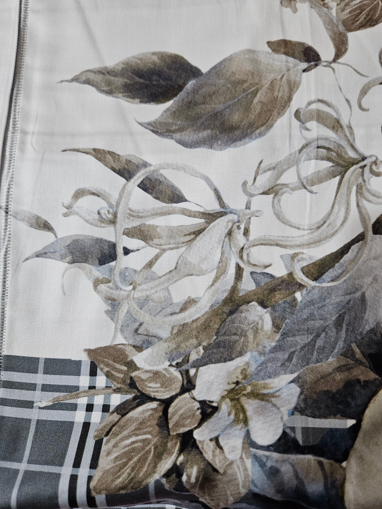 Glazed cotton bedsheets