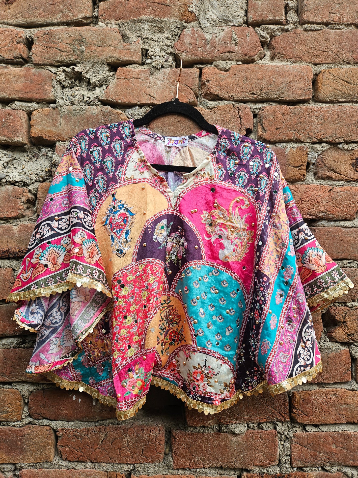 Chamkeeli Titli Cape