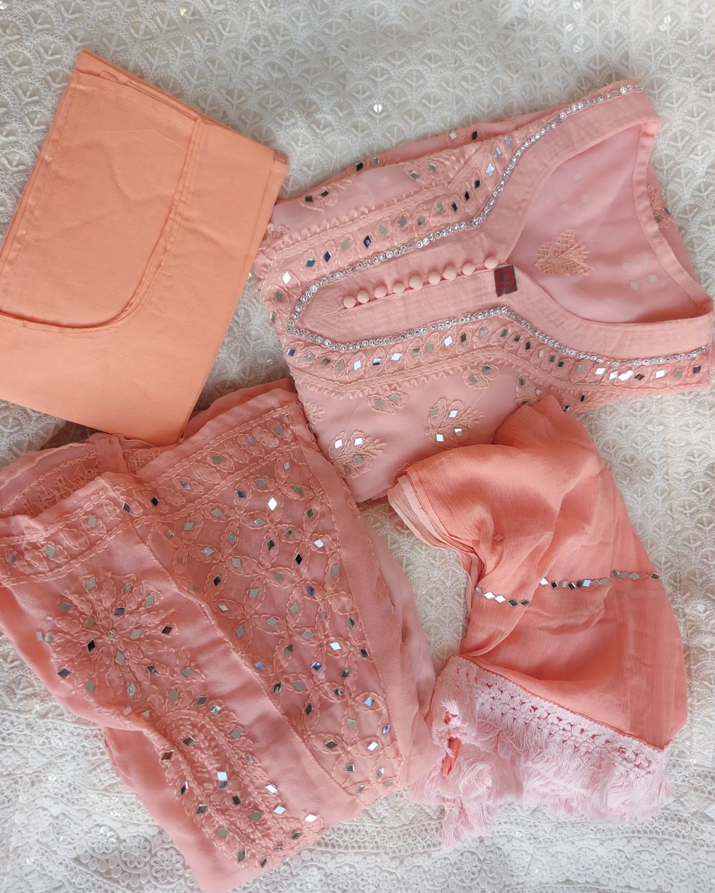 Lucknowi Ombre Set