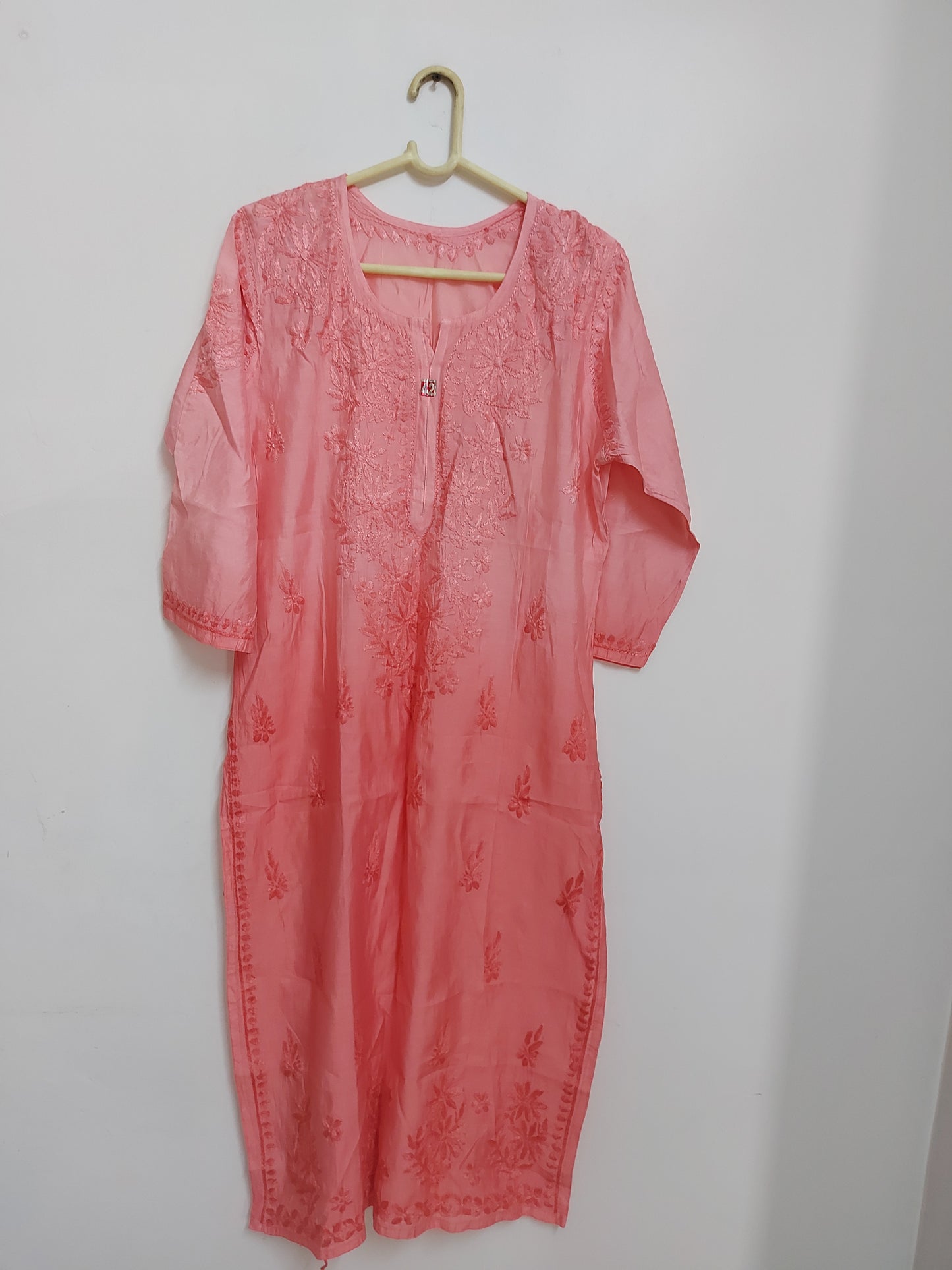 Ombre chanderi hand embroidered chikan kurti