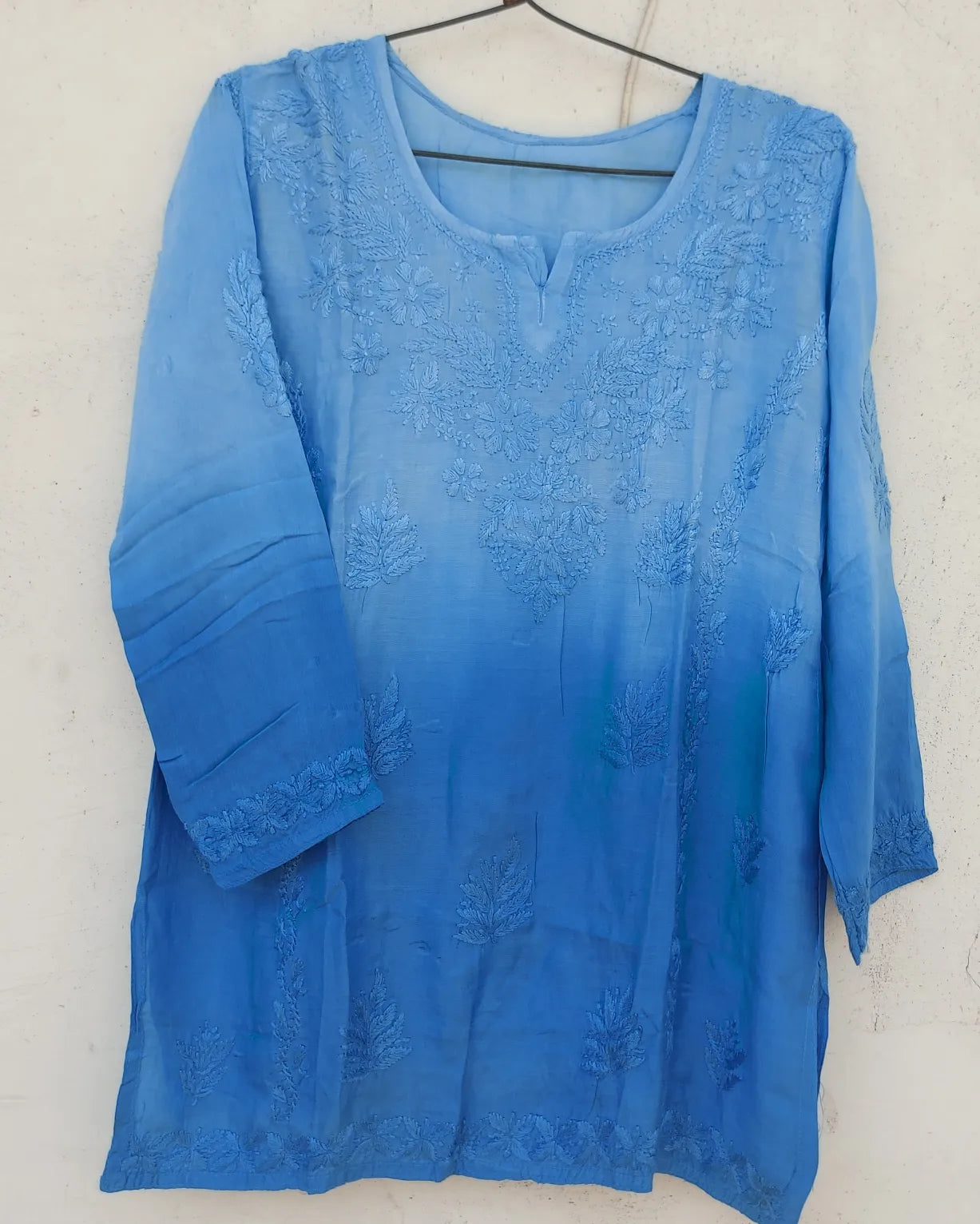 Ombre muslin short chikan kurti