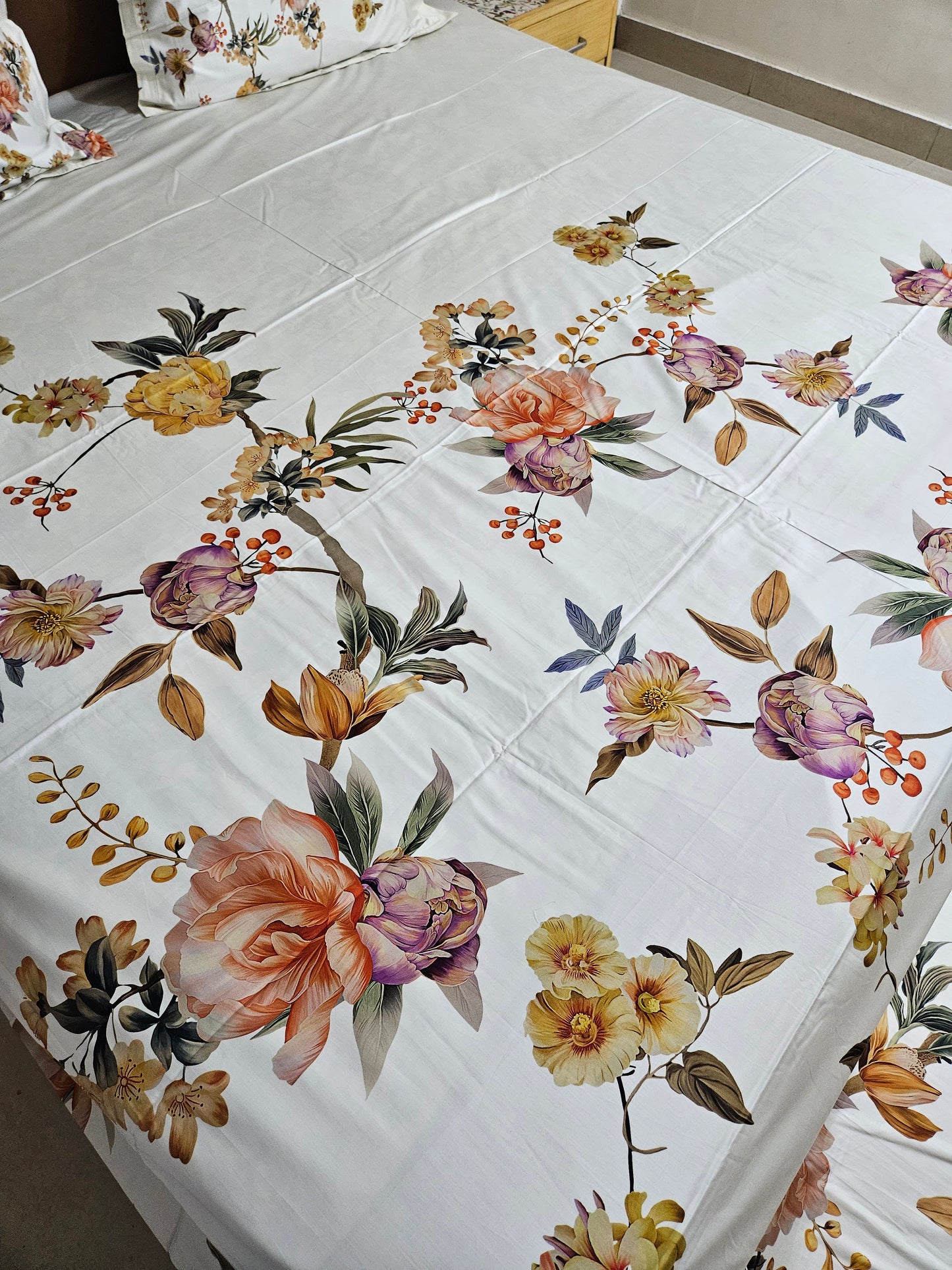 Glazed cotton bedsheets