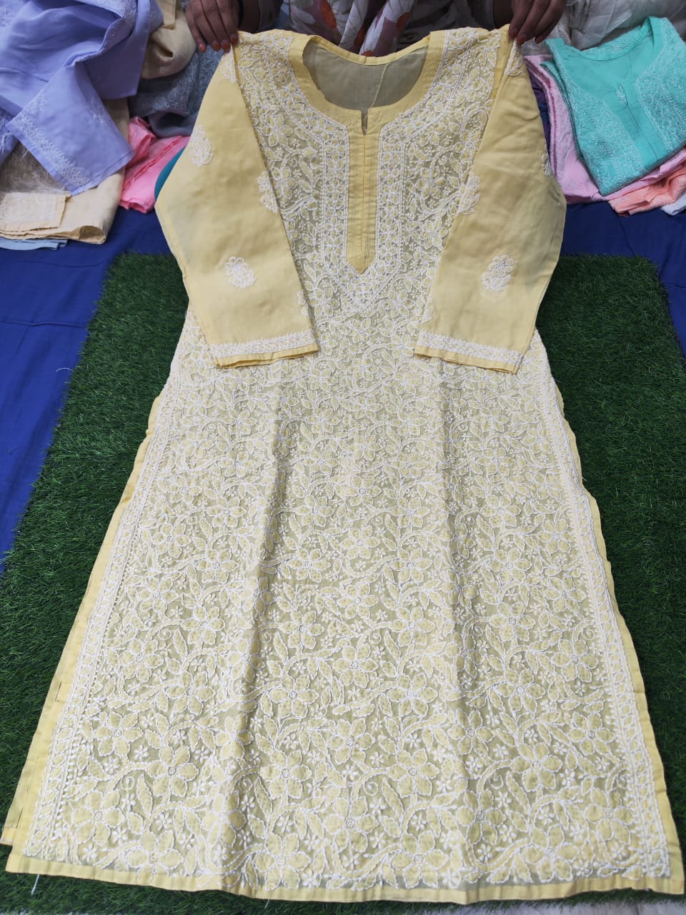 Cotton chikan kurti