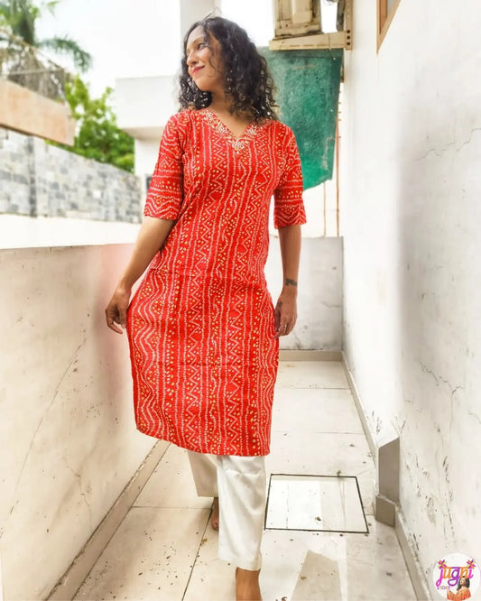 Bandhni Kurti