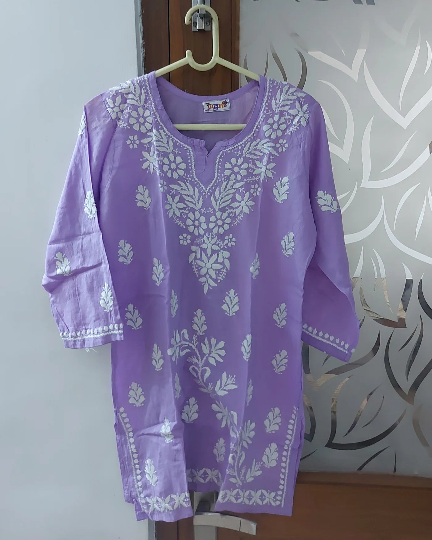 Modal short kurti