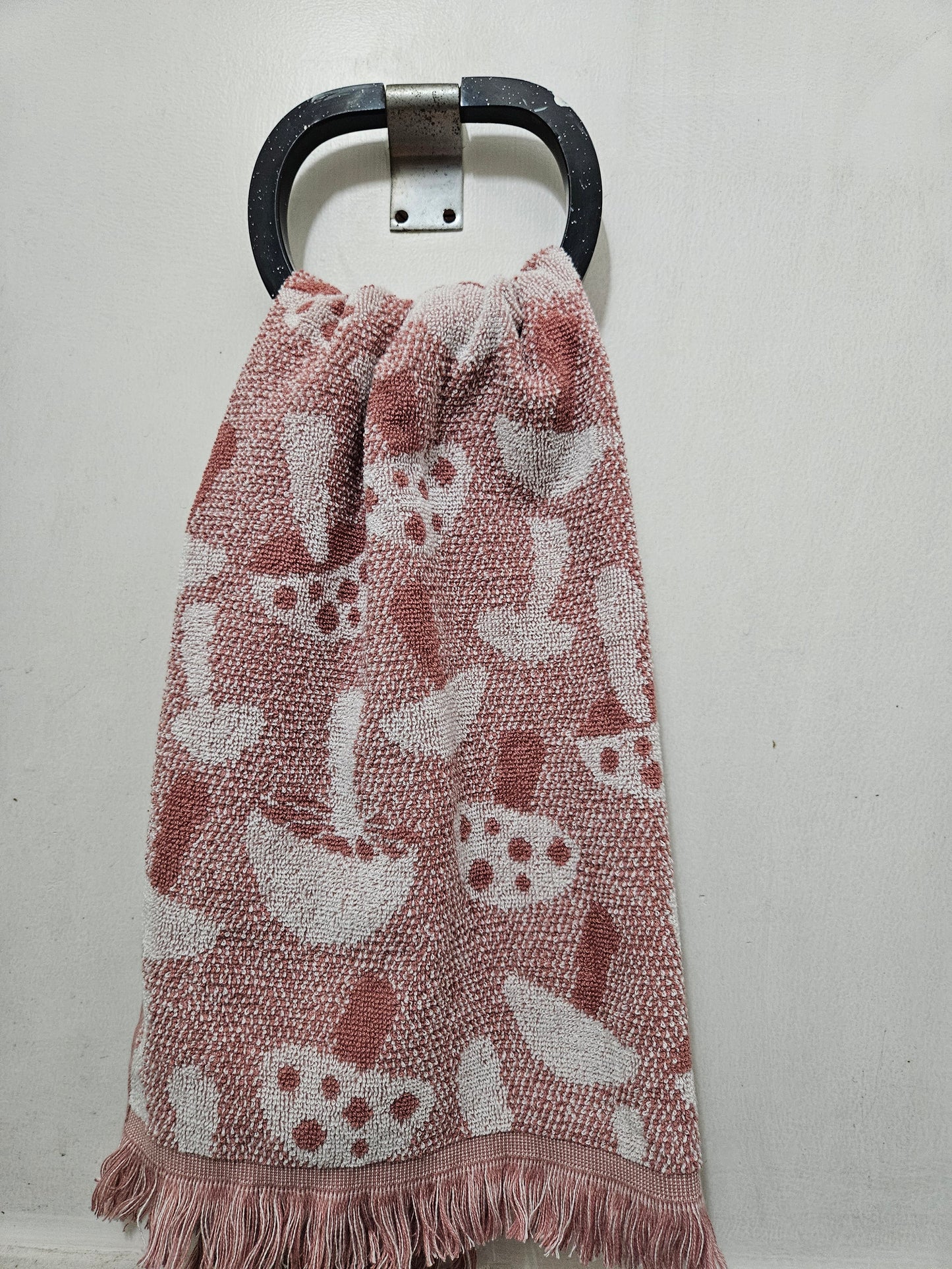 Super soft hand towels