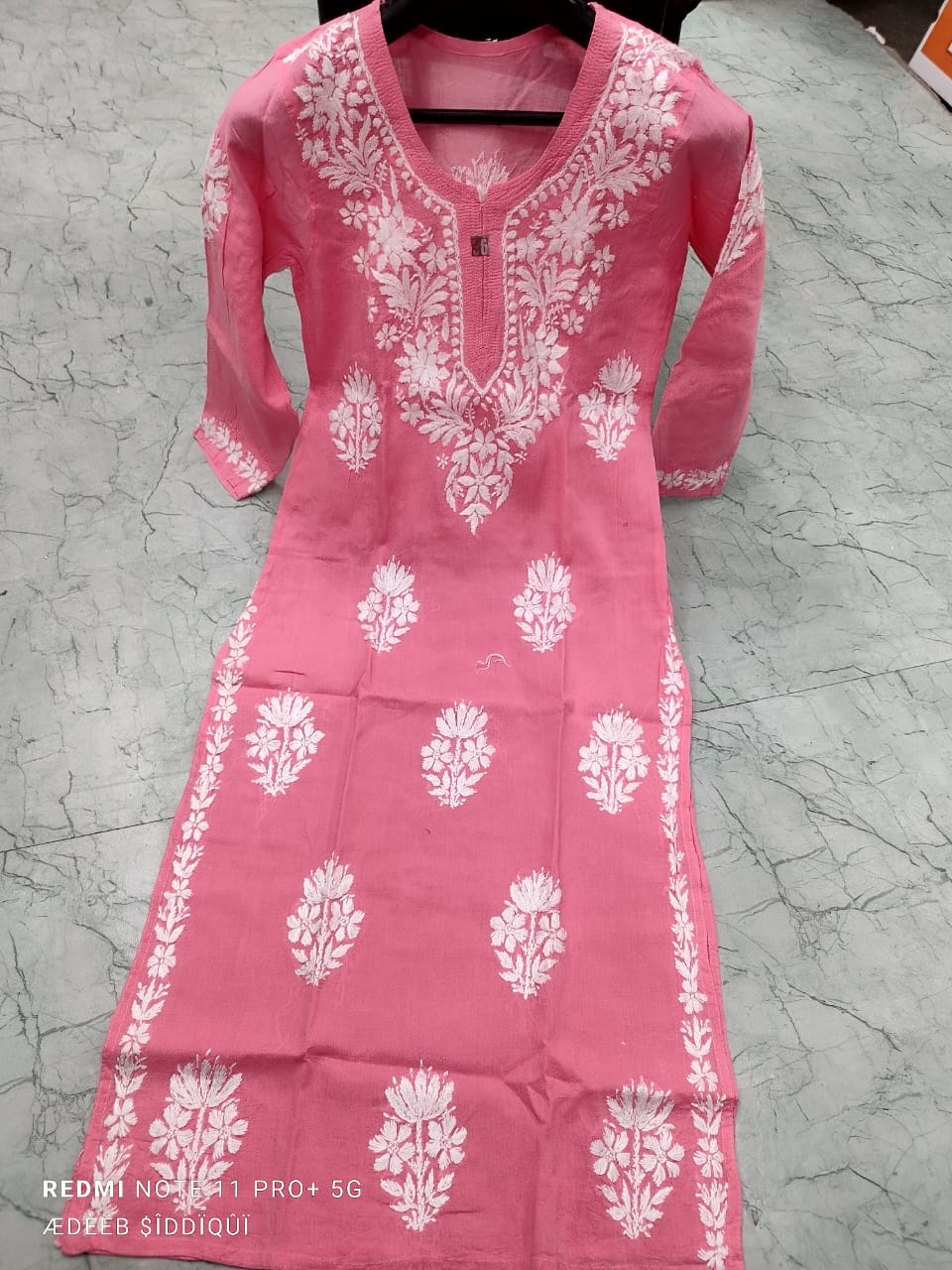 Hand embroidered cotton chikan kurti